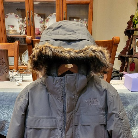 The North Face McMurdo Fur Down Parka TNF BlackMen’s Size LargeNew W/O Tag